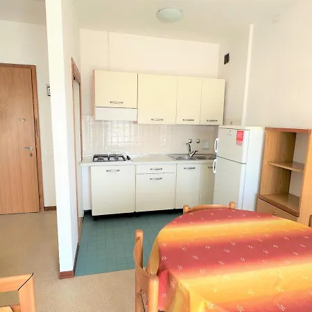 Lägenhet Condominio Jolly *