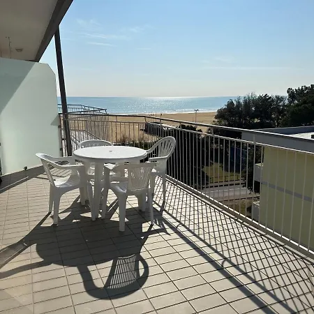 Condominio Jolly Lägenhet *